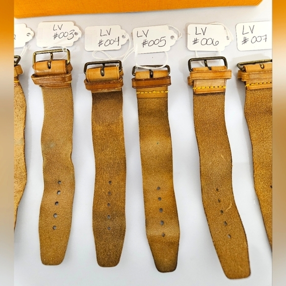 Louis Vuitton Authentic Powanie Vachetta Leather Luggage Strap in Tan - Picture 10 of 13